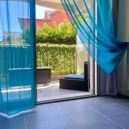 Apartment Jardin Fleuris Parking Nice